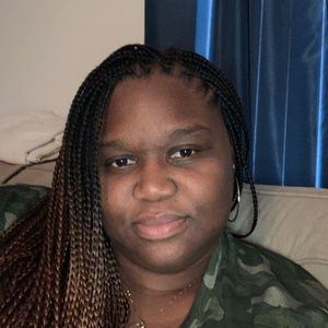 Meet your Posher, Adama